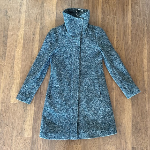 Club Monaco Wool Coat - Picture 3 of 8